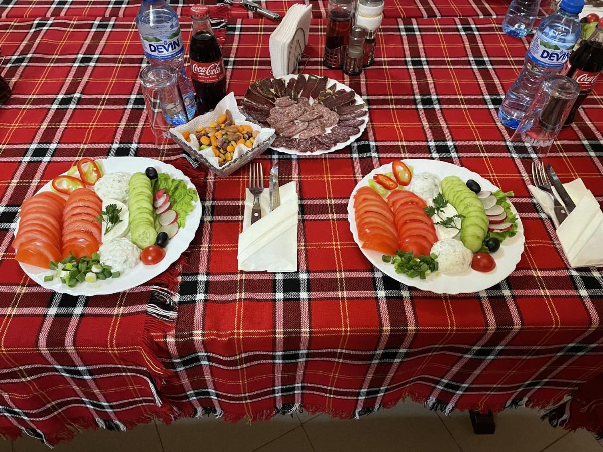 סרניצה Family Hotel Panorama מראה חיצוני תמונה